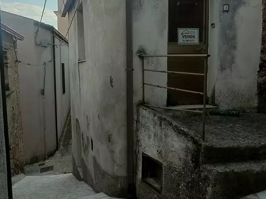 Immagine 4 di Casa indipendente in vendita  in Via Santo Spirito 18 a Bova