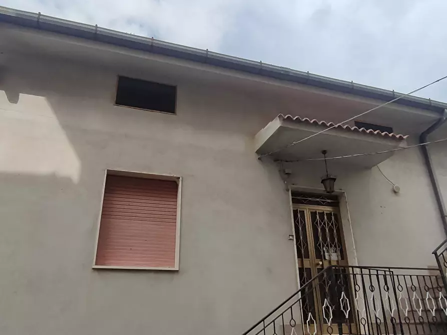 Immagine 15 di Appartamento in vendita  a Bova Marina