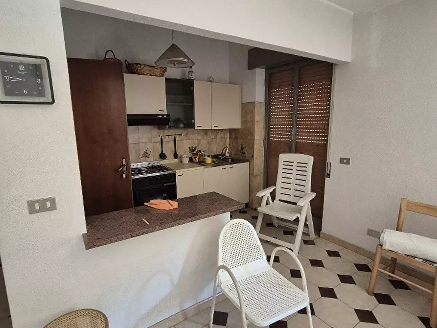 Immagine 3 di Bilocale in vendita  in E90 121 a Motta San Giovanni