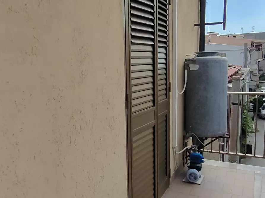Immagine 8 di Bilocale in affitto  in Via Oratorio a Bova Marina
