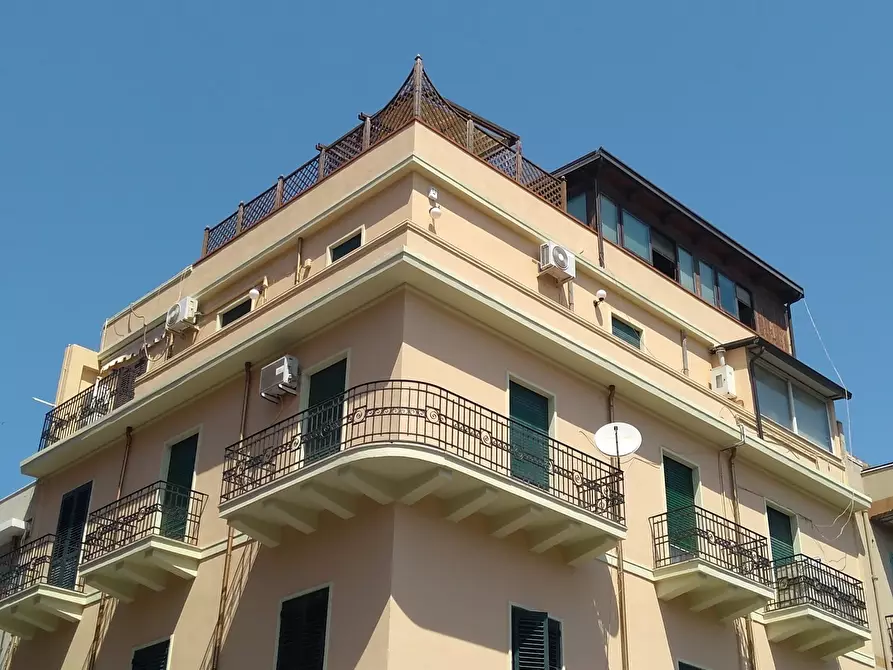 Immagine 6 di Capannone industriale in affitto  in Via San Francesco da Paola 102 a Reggio Di Calabria