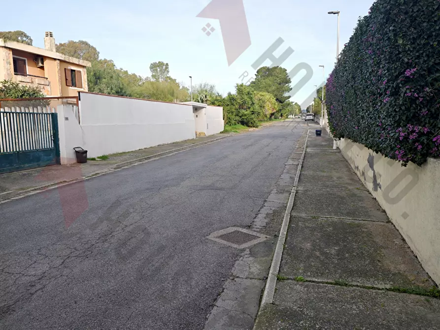 Immagine 18 di Villa in vendita  in via montecatini a Quartu Sant'elena