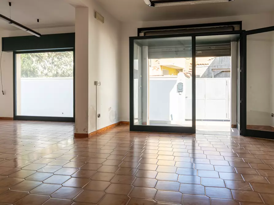 Immagine 17 di Casa indipendente in vendita  a Decimoputzu