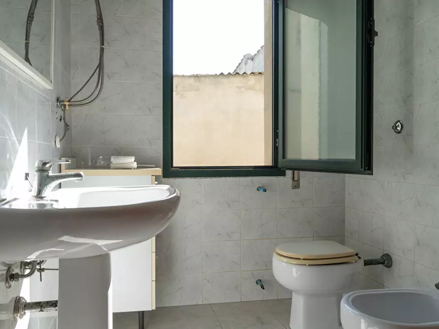 Immagine 13 di Casa indipendente in vendita  a Uta