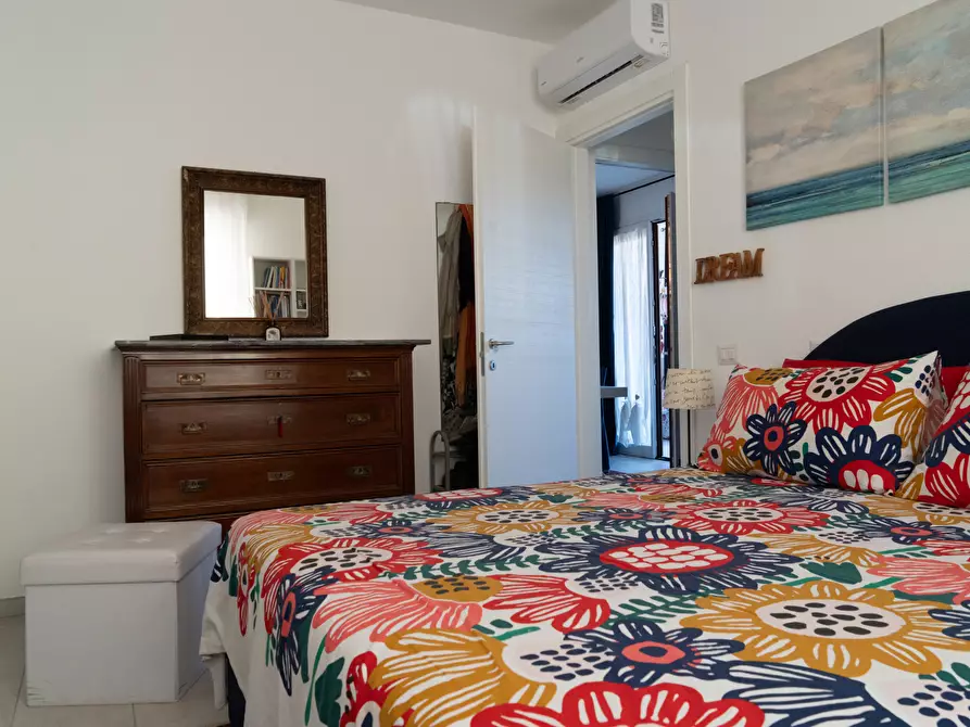 Immagine 11 di Appartamento in vendita  a Uta