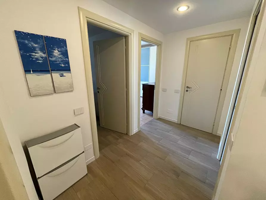 Immagine 16 di Quadrilocale in vendita  a Ameglia