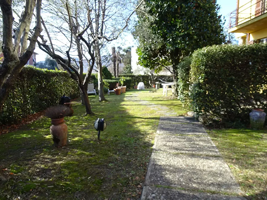 Immagine 3 di Casa semindipendente in vendita  a Sarzana