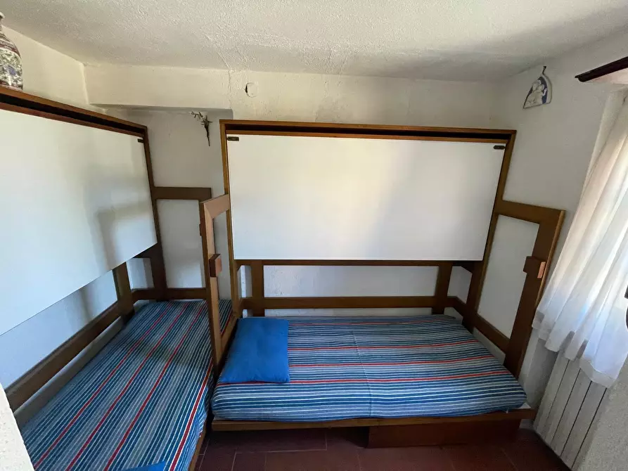 Immagine 7 di Pentalocale in vendita  in Piazza XIII Dicembre 6 a Ameglia