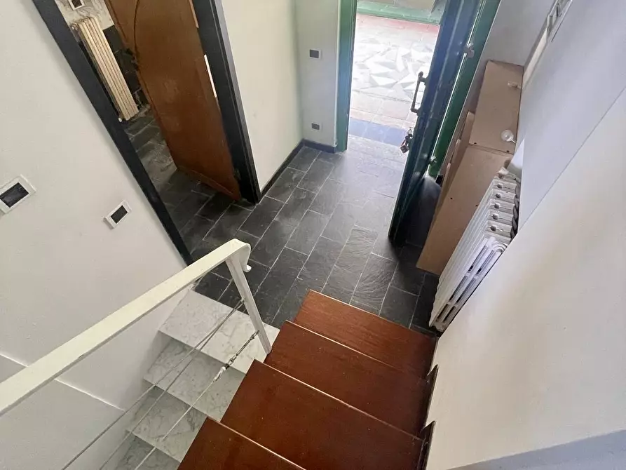 Immagine 19 di Porzione di casa in vendita  a Ameglia