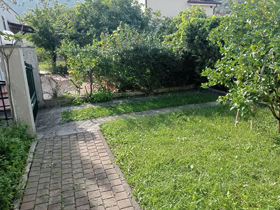 Immagine 3 di Terratetto in vendita  a Ameglia