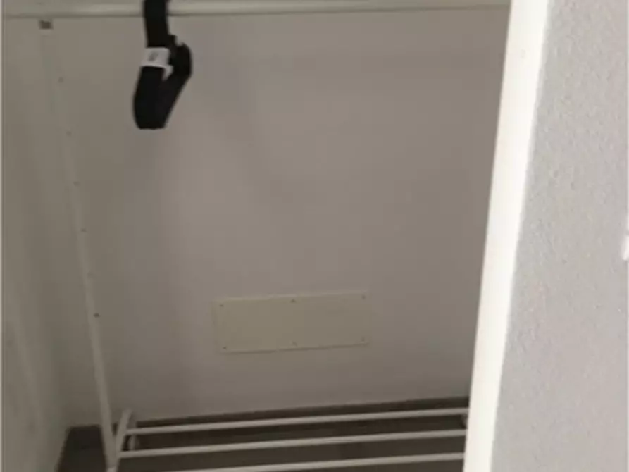 Immagine 11 di Trilocale in affitto  a Ameglia