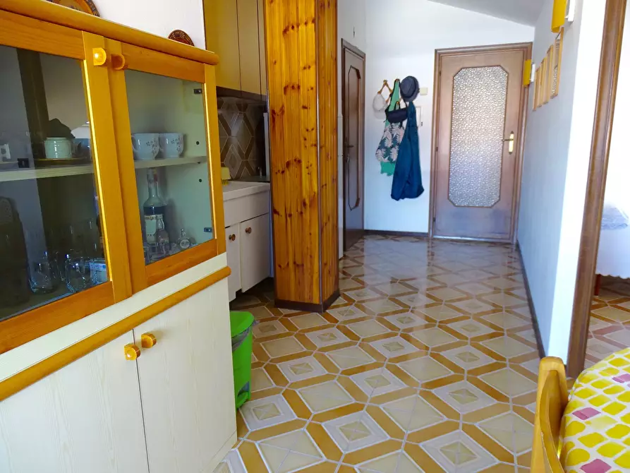 Immagine 6 di Mansarda in vendita  a Ameglia