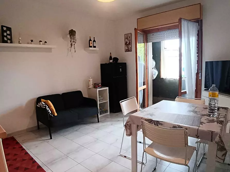 Immagine 2 di Bilocale in vendita  a Ortonovo