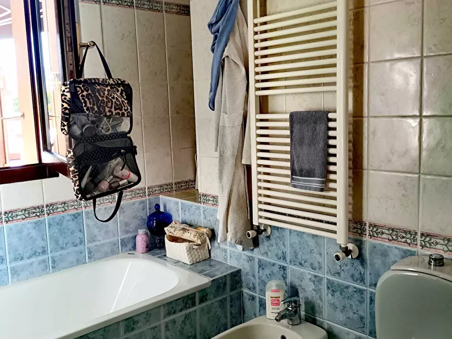 Immagine 29 di Casa semindipendente in affitto  a Ameglia