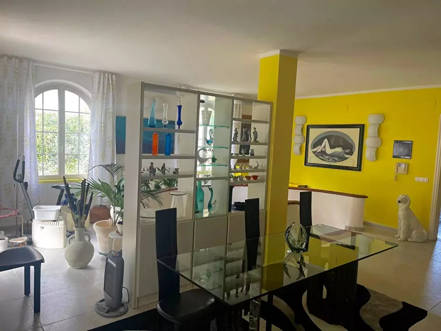 Immagine 10 di Casa trifamiliare in vendita  a Tresana