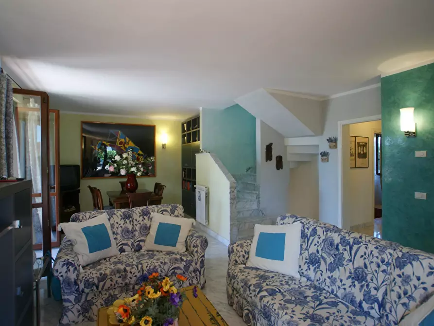 Immagine 6 di Casa semindipendente in vendita  a Castelnuovo Magra