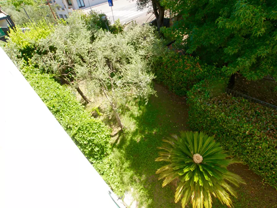 Immagine 13 di Terratetto in vendita  a Ameglia