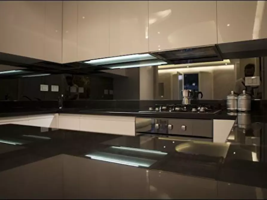 Immagine 19 di Casa semindipendente in vendita  a Lerici