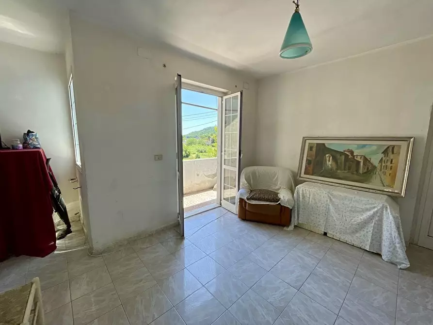 Immagine 5 di Casa semindipendente in vendita  a Ameglia