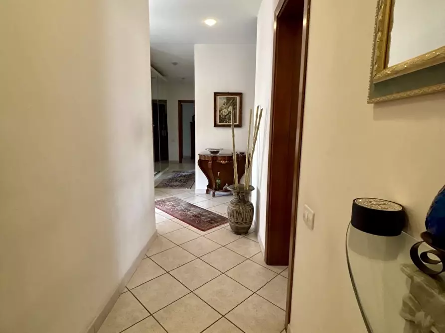 Immagine 6 di Casa semindipendente in vendita  a Carrara