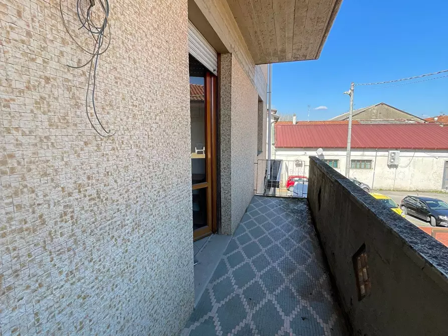 Immagine 7 di Pentalocale in vendita  a Castelnuovo Magra