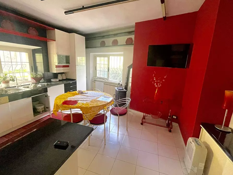 Immagine 16 di Casa trifamiliare in vendita  a Tresana