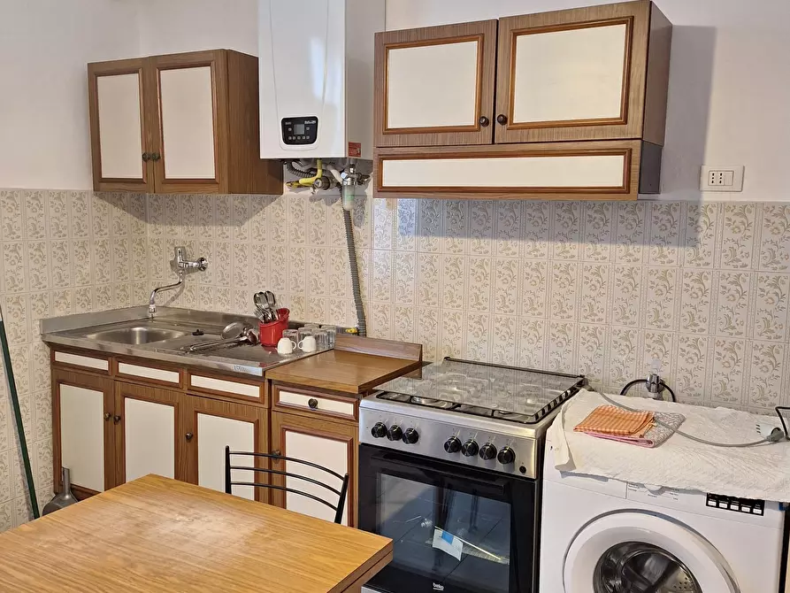 Immagine 5 di Appartamento in affitto  a La Spezia