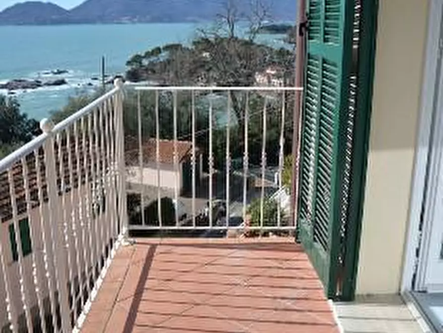 Immagine 5 di Appartamento in affitto  in via fiascherino a Lerici