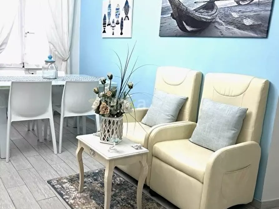 Immagine 10 di Appartamento in vendita  in Via Cavour snc a Jesi