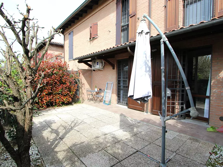 Immagine 17 di Porzione di casa in vendita  in Via Prati di Soletto a Valsamoggia