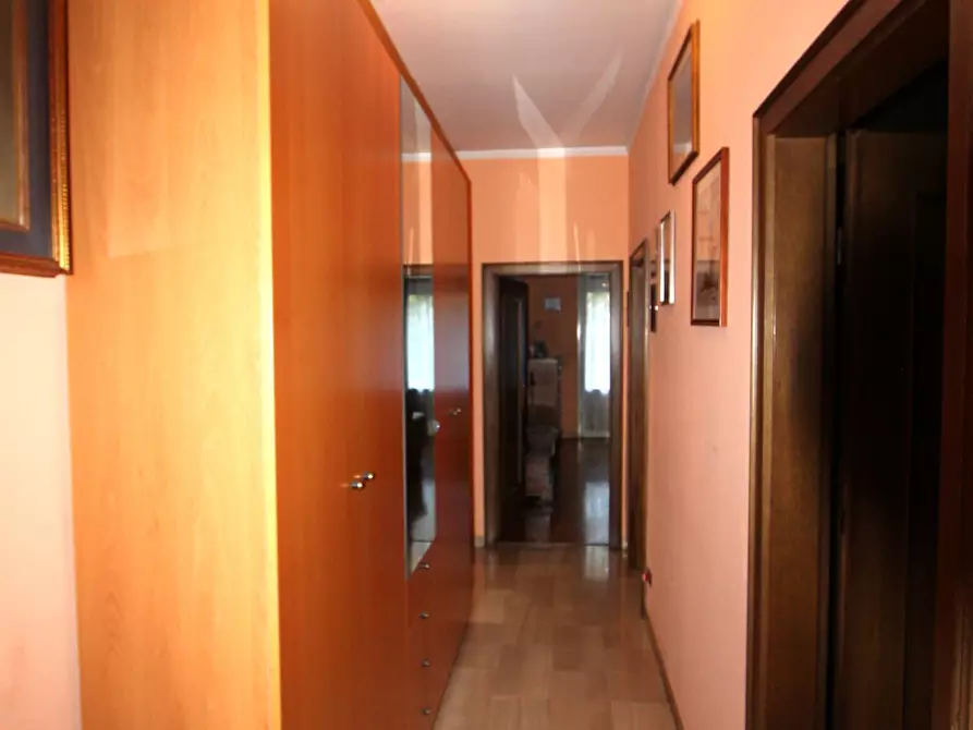 Immagine 25 di Appartamento in vendita  in Via G. Matteotti a Valsamoggia