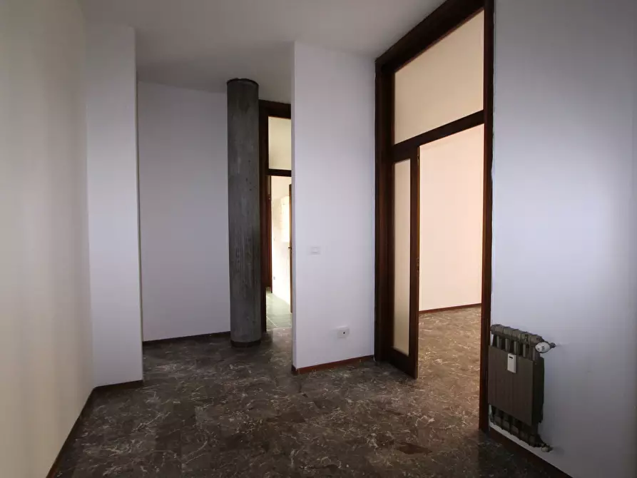 Immagine 9 di Appartamento in vendita  in Viale della Costituzione 6 a Valsamoggia