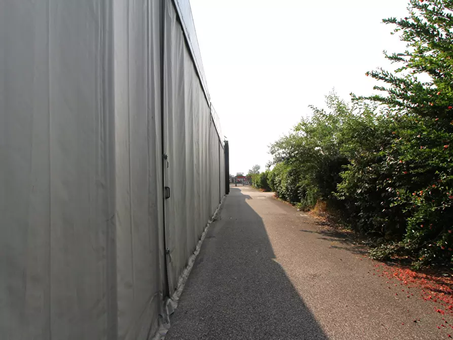 Immagine 37 di Capannone industriale in vendita  in Via Lunga a Valsamoggia