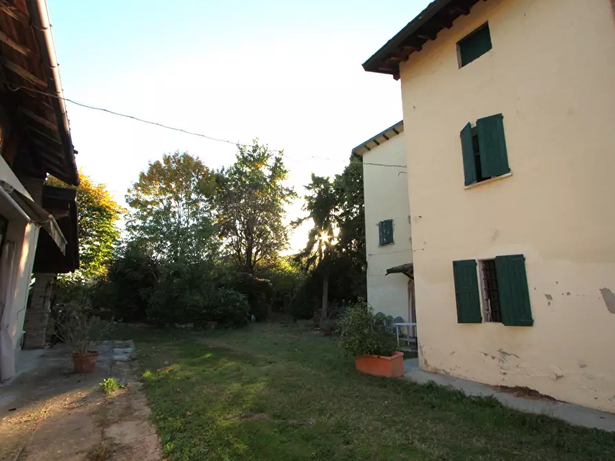 Immagine 22 di Porzione di casa in vendita  in Via Magazzino a Valsamoggia