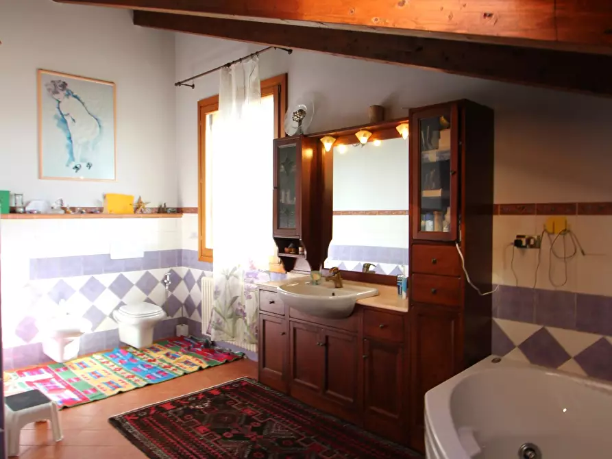 Immagine 27 di Casa indipendente in vendita  in Via Ca' Foscolo a Valsamoggia