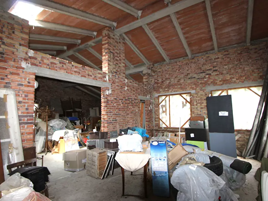 Immagine 42 di Porzione di casa in vendita  in Via Palazzetto 17 a Valsamoggia