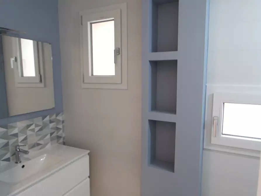 Immagine 13 di Appartamento in vendita  in Via Cesare Rocchi a Valsamoggia