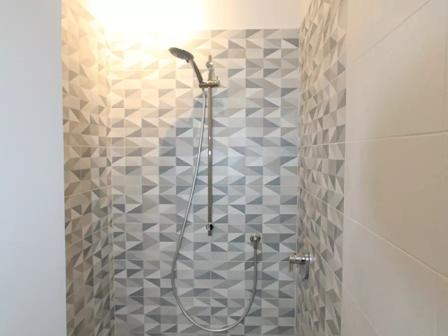 Immagine 15 di Appartamento in vendita  in Via Cesare Rocchi a Valsamoggia