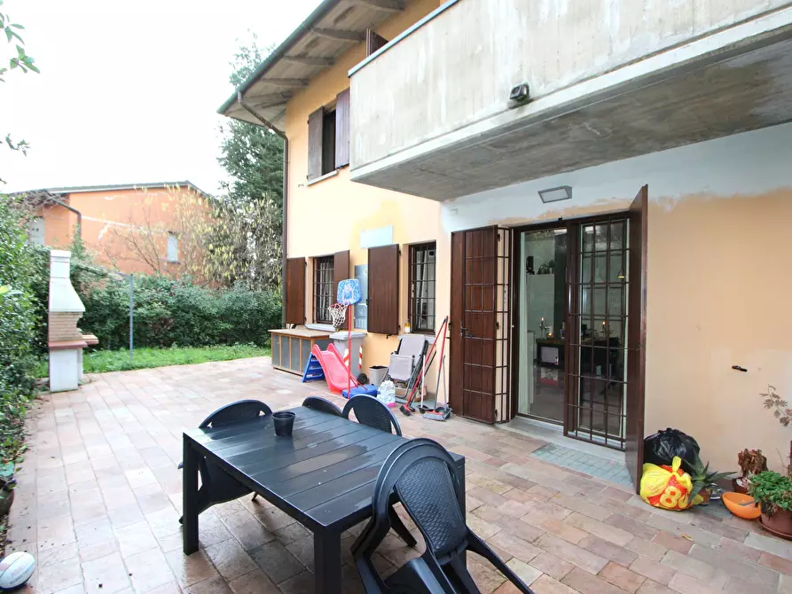 Immagine 25 di Appartamento in vendita  in Via E. Carnevali a Valsamoggia