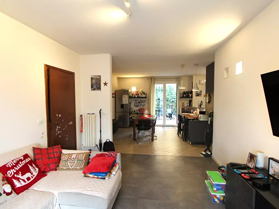 Immagine 18 di Appartamento in vendita  in Via E. Carnevali a Valsamoggia