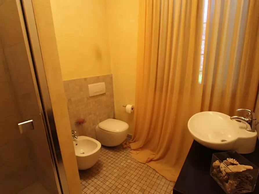 Immagine 37 di Villa in vendita  in Via Augusto Ferrari a Valsamoggia