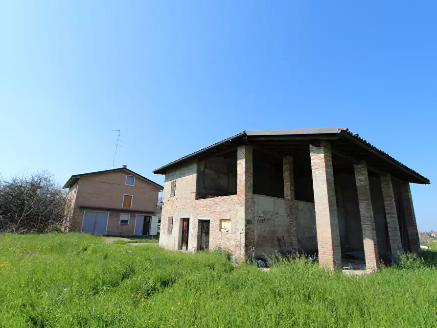 Immagine 56 di Porzione di casa in vendita  in Viale M. di Canossa a Valsamoggia