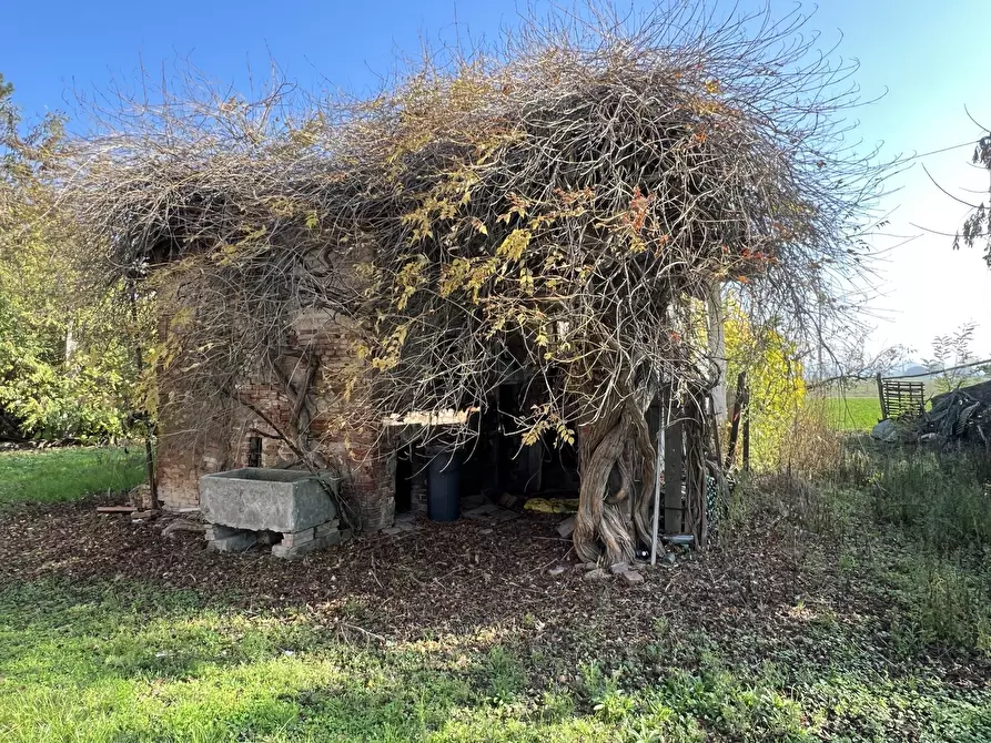 Immagine 10 di Rustico / casale in vendita  in Via Ca' Rossa a Valsamoggia