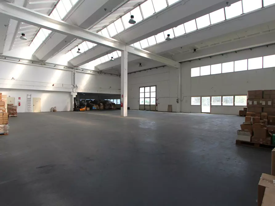 Immagine 3 di Capannone industriale in vendita  in Via Lunga a Valsamoggia