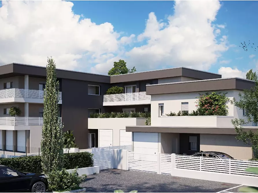 Immagine 24 di Appartamento in vendita  in Via dalla Chiesa Carlo Alberto a Valsamoggia