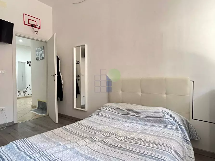 Immagine 13 di Quadrilocale in vendita  in Via Roma 89 a Livorno