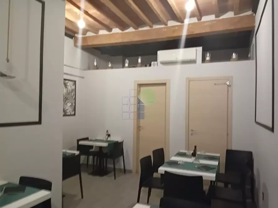Immagine 4 di Pizzeria / Pub in affitto  in Via Galileo Galilei 27 a Livorno