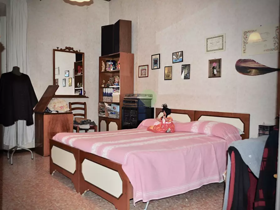 Immagine 32 di Pentalocale in vendita  in Piazza San Marco 45 a Livorno