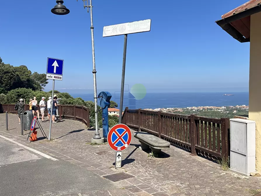 Immagine 23 di Capannone industriale in vendita  in Piazza di Montenero 15 a Livorno