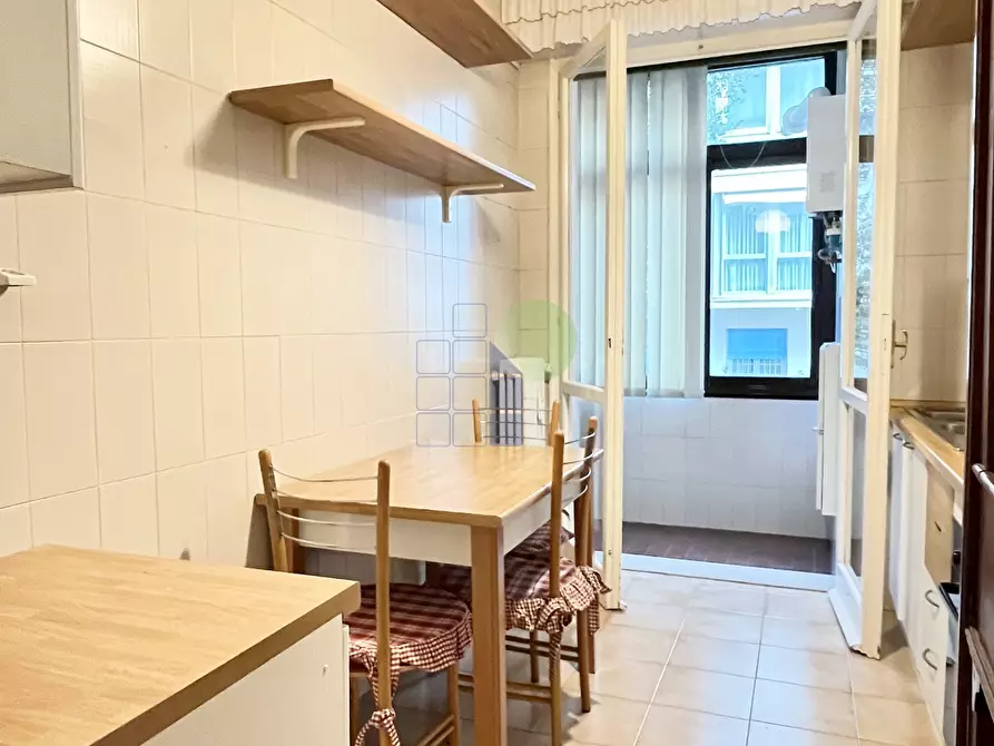 Immagine 36 di Pentalocale in vendita  in Via Calzabigi 110 a Livorno